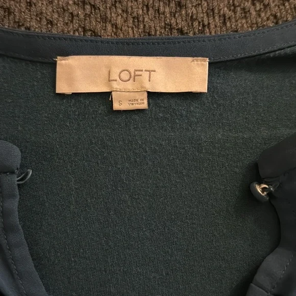 Loft Women’s Blouse - Picture 2 of 2